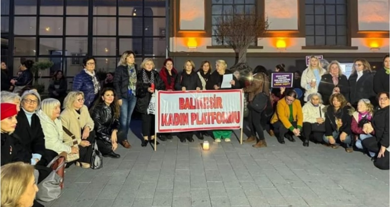 Balıkesir Kadın Platformu’ndan Oturma Eylemi