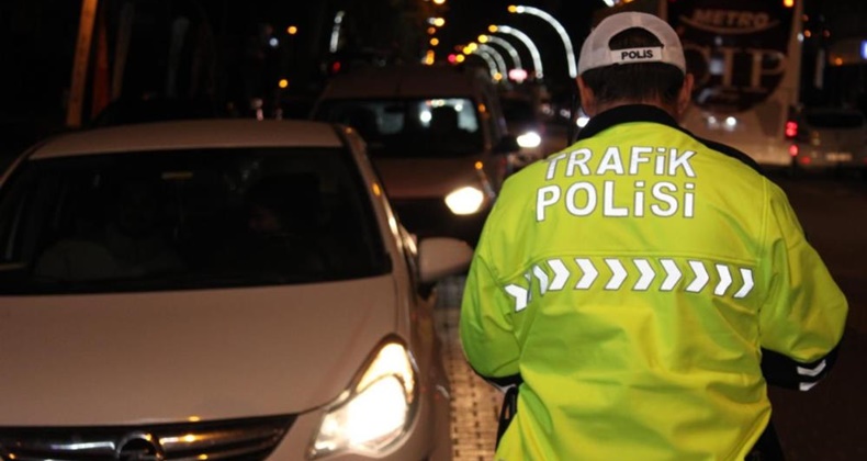 trafik polisi