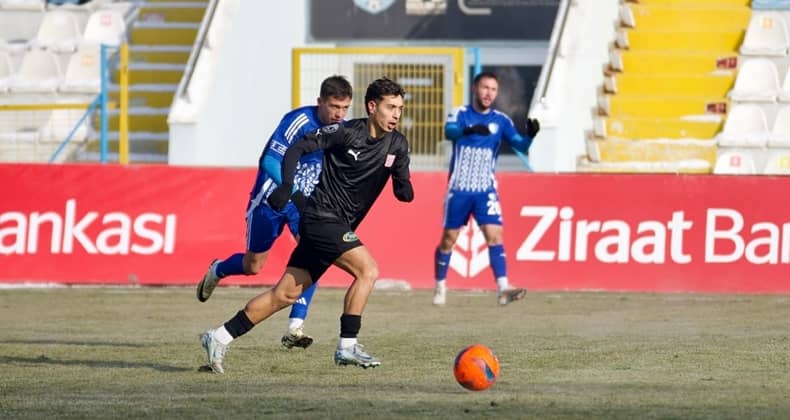 Erzurumspor'a 3-2 yenilen Ayvalıkgücü Belediyespor elendi