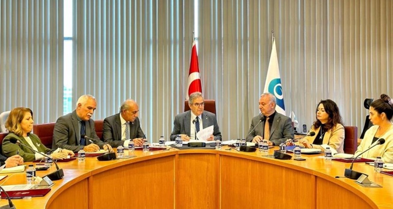 Bandırma Belediyesi’nde hizmet ve projeler değerlendirildi