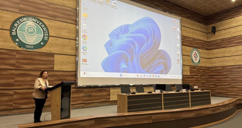 İltihaplı romatizma ve ağrısının tedavisini anlattı