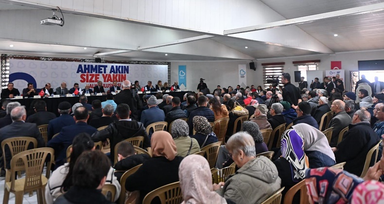 Ahmet Akın’dan Bigadiç’e müjde üstüne müjde