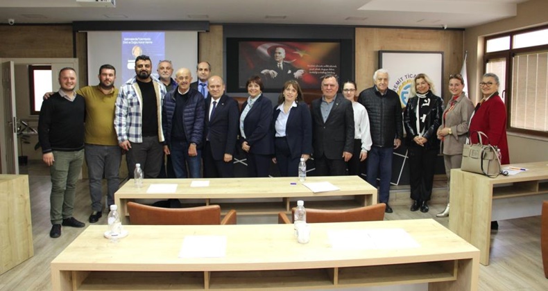 Edremit Ticaret Odası’ndan eğitim semineri