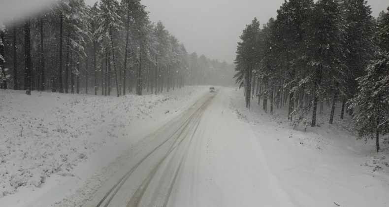 Kazdağları’nda kar yağışı yoğunlaştı