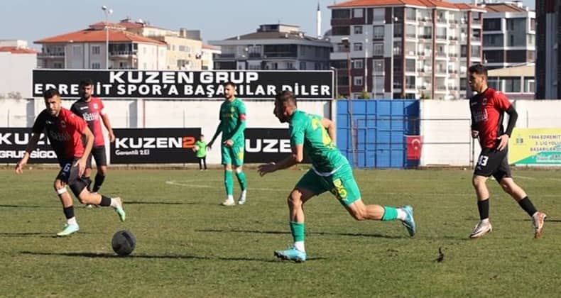 1966 Edremitspor 3 puanı 3 golle aldı