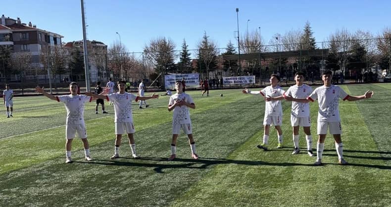 Balıkesirspor Gelişim Ligleri'nde boy göstermeye devam ediyor