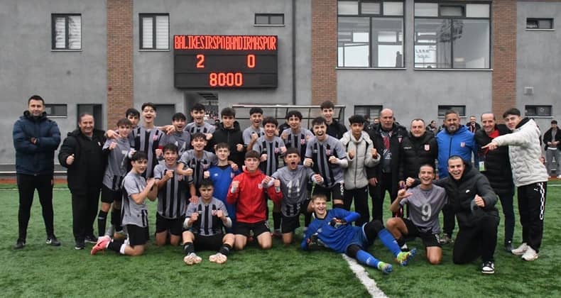 Balıkesirspor'un Gelişim Ligleri'ndeki mücadelesi heyecan veriyor