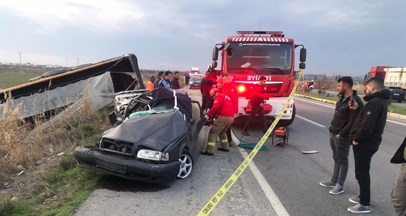 Ayvalık Yolunda Ölümlü Kaza