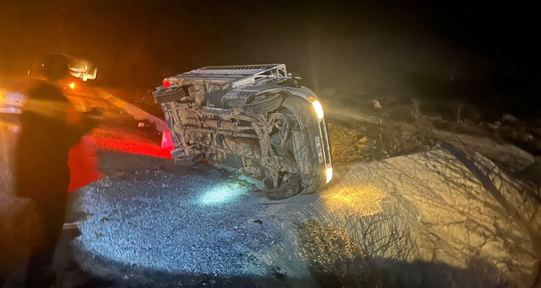 Sındırgı’da Feci Kaza: Yardım İsteyen Sürücü Hayatını Kaybetti