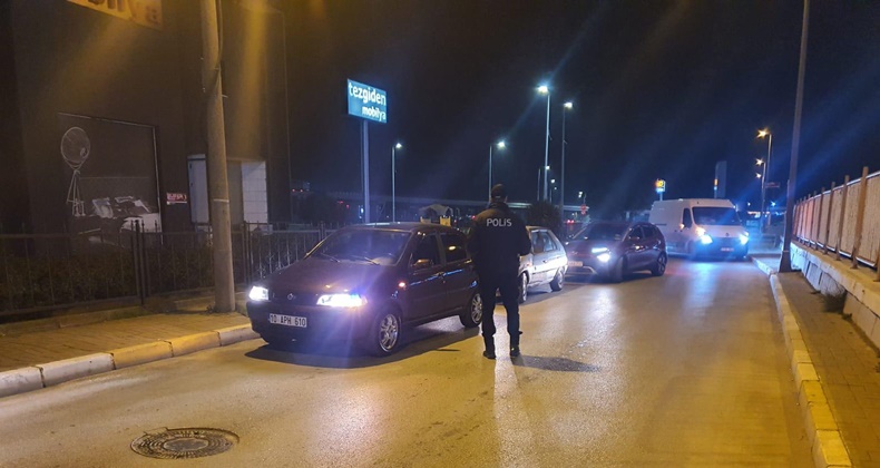 Balıkesir’de Asayiş ve Trafik Uygulaması: Aranan 13 Kişi Yakalandı
