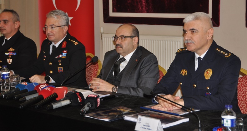 Balıkesir’de Asayiş ve Güvenlik Başarıları: Vali Ustaoğlu’ndan Önemli Açıklamalar