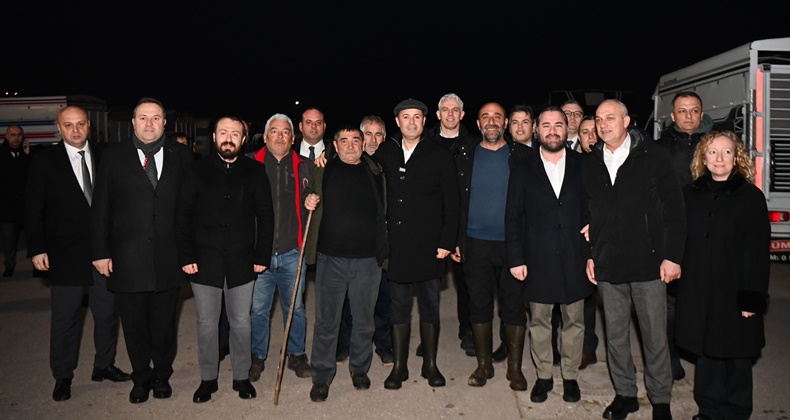 Başkan Akın, haftaya Hayvan Pazarı ziyaretiyle başladı