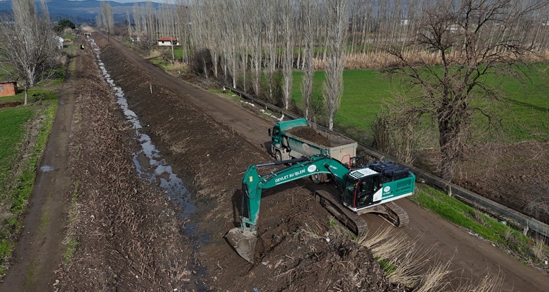 DSİ 25. Bölge Müdürlüğü 2024 Yılında Gerçekleştirdiği Makine Çalışmalarını Açıkladı