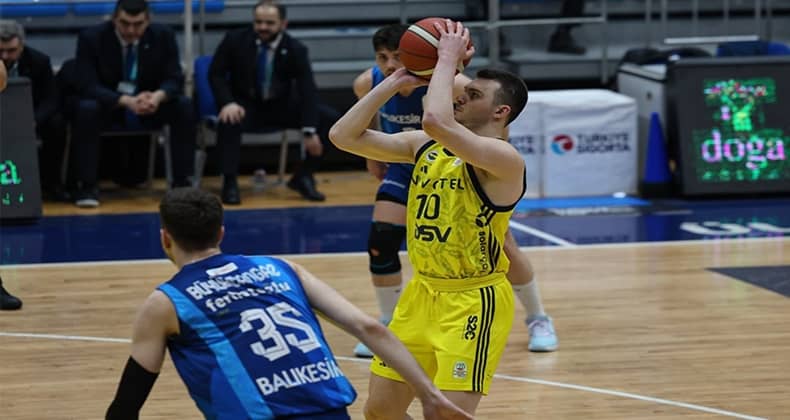 Balıkesir Büyükşehir Belediyespor Fenerbahçe deplasmanında kaybetti