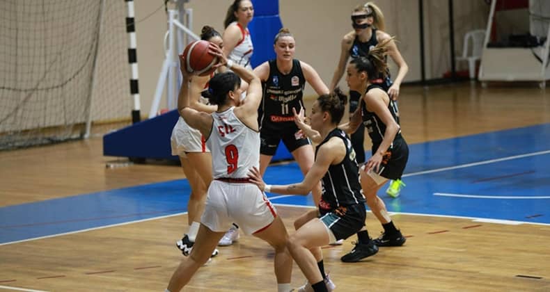 Burhaniye Belediyespor Mersin ekibiyle karşılaşacak