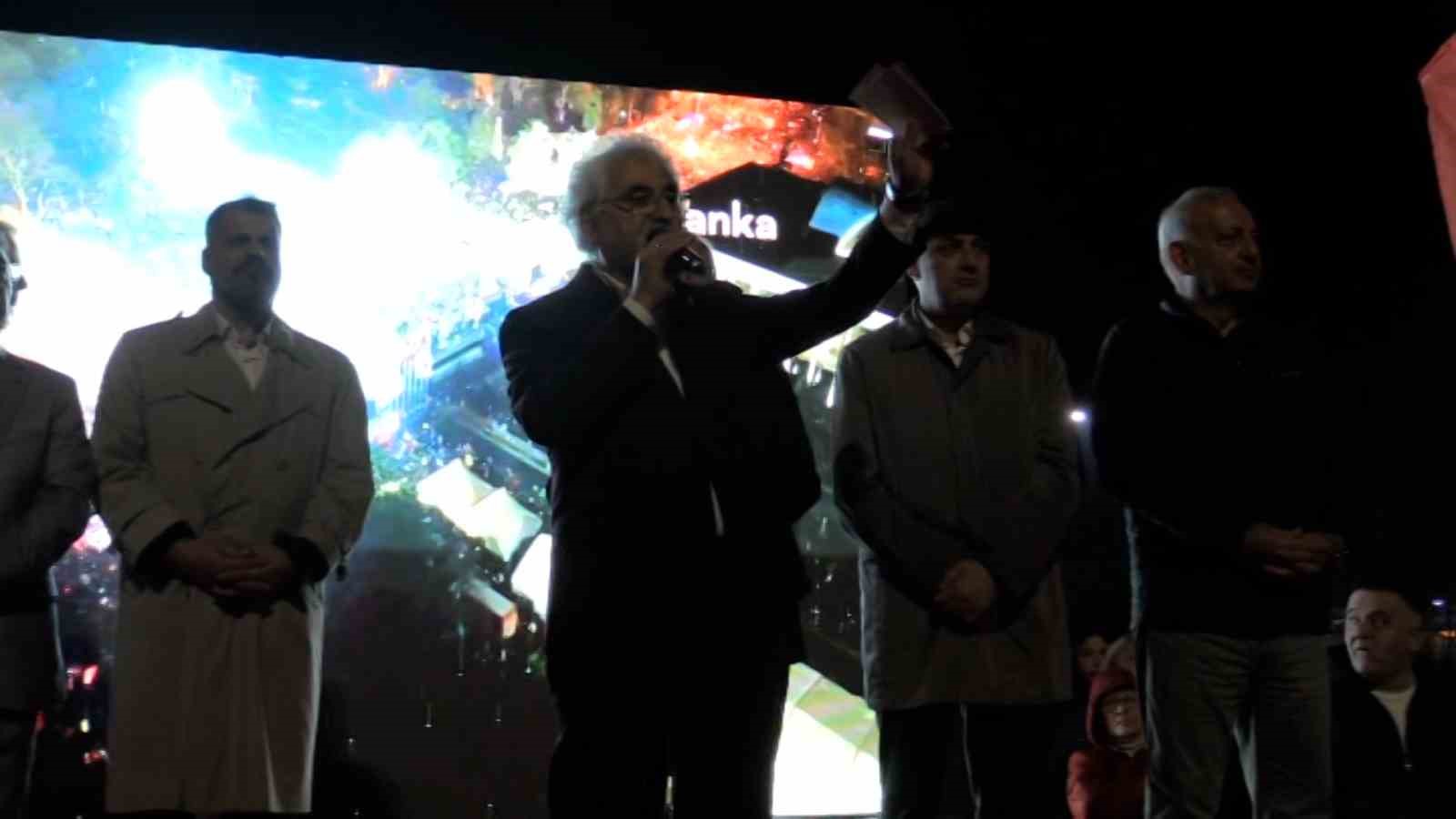 CHP’li Mehmet Tüm Bandırma’da yuhalandı, Selahattin Demirtaş açıklaması gerginliğe neden oldu