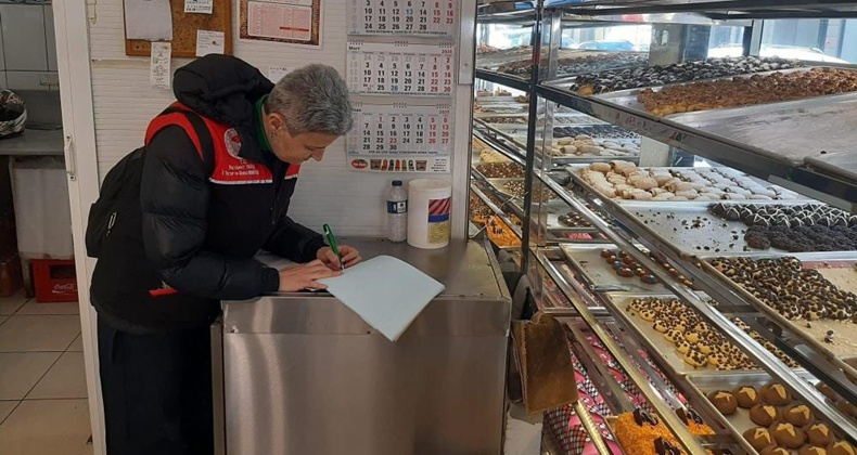 Balıkesir’de market, fırın ve kasaplara hijyen kontrolleri