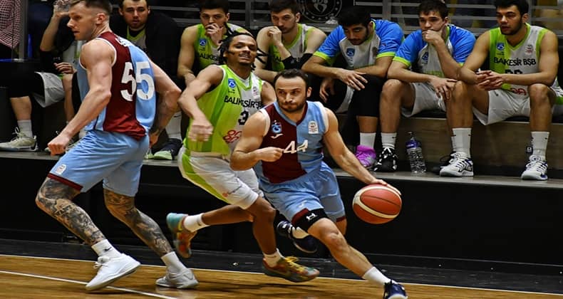 Balıkesir Büyükşehir Belediyespor Trabzonspor’u frenleyemedi