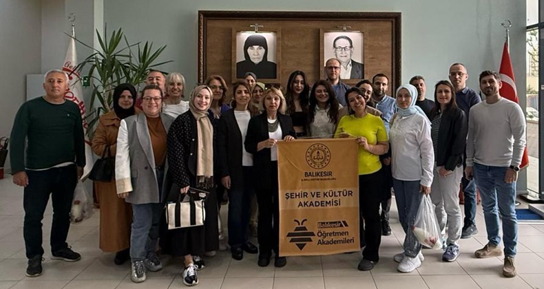 Balıkesir’de Akademi Öğretmenlerinden Özerhisar Ayranı Üretim Tesisine Ziyaret