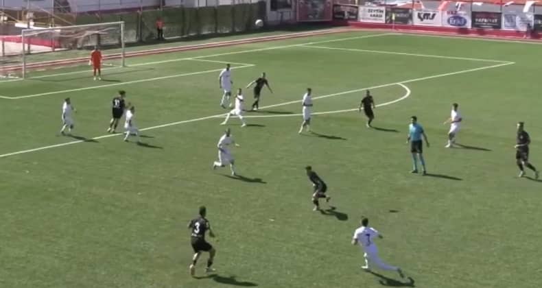 Ayvalıkgücü Belediyespor finale yükseldi