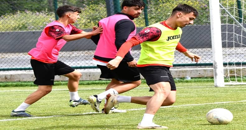 Balıkesirspor Fosfatspor karşısına avantajlı çıkacak