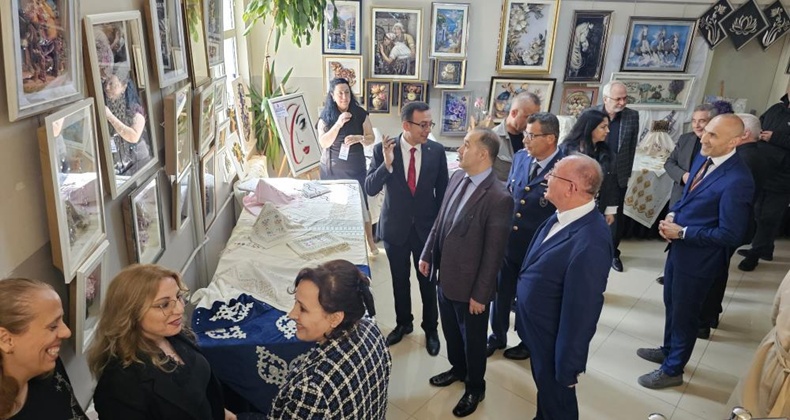 Bandırma Halk Eğitim Merkezi’nden yılsonu etkinliği