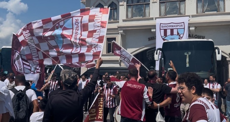 Bandırmaspor aşkı yollara taştı