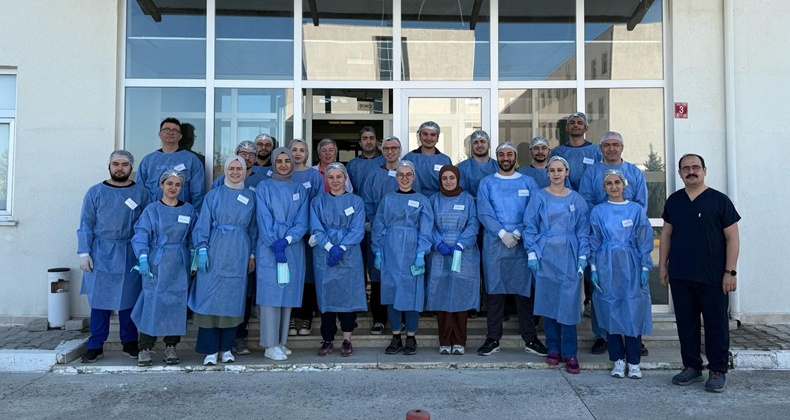 Balıkesir Üniversitesinde 10. Deney Hayvanları Kullanım Sertifikası Kursu Tamamlandı