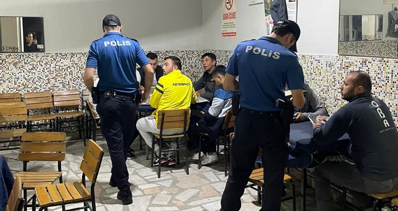 Balıkesir’de Huzur Uygulaması: 6 Aranan Şahıs Yakalandı