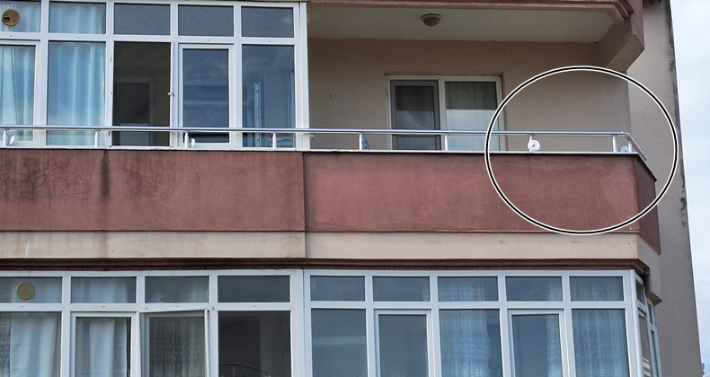 Kuş Pisliğine Karşı Balkon Savaşları: Ev Sahipleri Çözüm Arıyor