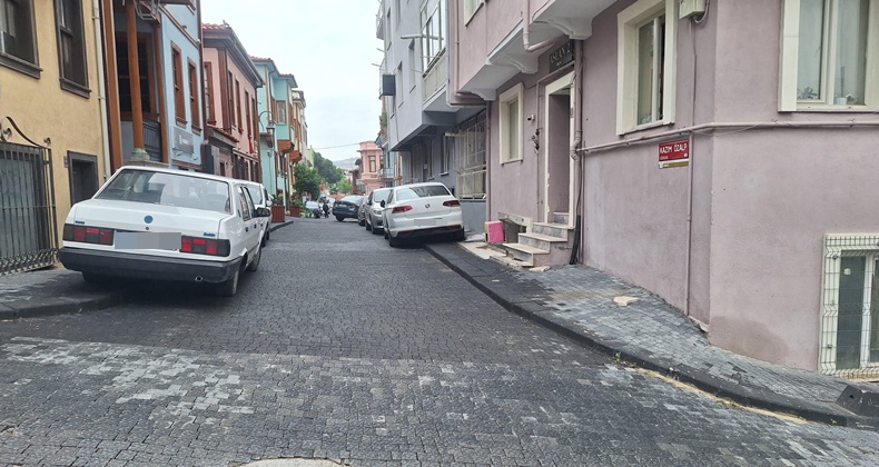 Balıkesir Çarşısında Park Sorunu Büyüyor