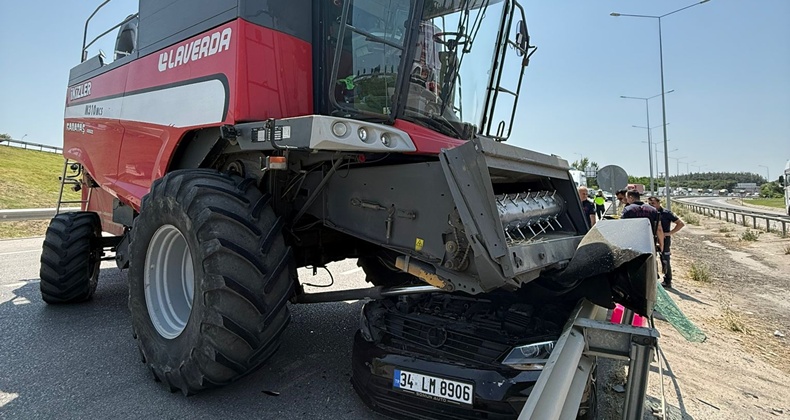 Balıkesir’de Feci Kaza: Araçta Sıkışan Yaralılar ve Kedileri Hastaneye Sevk Edildi