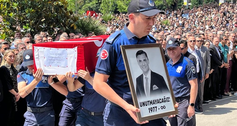 Manisa Büyükşehir Belediye Başkanı Ferdi Zeyrek’e acı veda