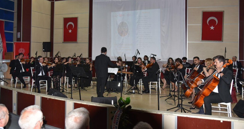 Balıkesir Maarif Orkestrası’ndan Öğretmenlerden Unutulmaz Konser