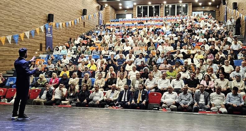 AK Parti Balıkesir Teşkilatı “Teşkilat Akademisi” eğitim programında buluştu