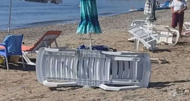 Altınoluk’ta şezlong ve şemsiye tartışması yine alevlendi