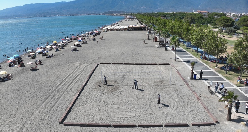 Altınkum Sahili plaj voleyboluyla şenlenecek