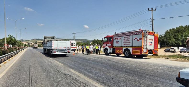 Susurluk’ta iki aracın çarpıştığı kazada 2 kişi yaralandı