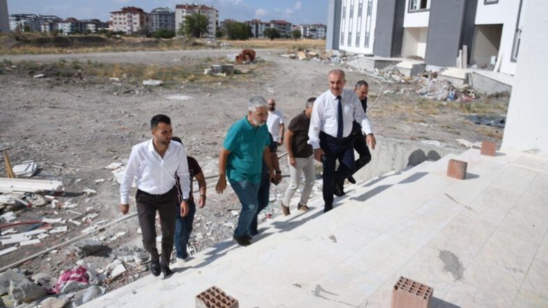 Balıkesir’de Okul Yatırımları Hızla Devam Ediyor