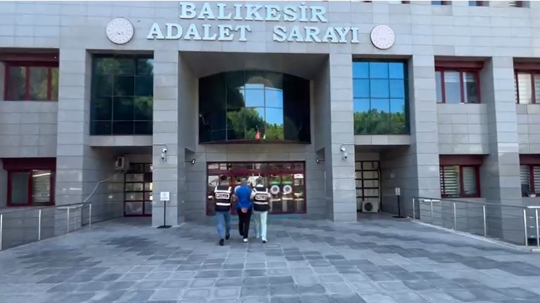 Balıkesir’de Taciz Şüphelisi Tutuklandı