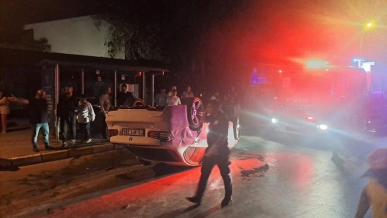 Balıkesir'de aşırı sürat kazaya sebep oldu