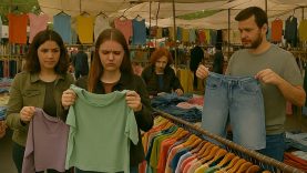 Balıkesir’deki Kıyafet Pazarı Yeterli Gelmiyor: Vatandaş Daha Fazla Çeşit İstiyor