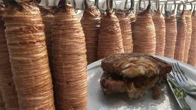 Kokoreç Denildiğinde Neden Göbel Akla Geliyor?