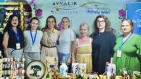 Ayvalık’ta Kadın Emeği Çarşısı Kapılarını Açtı