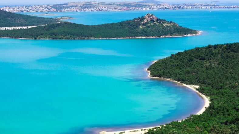 ayvalık-gec-tatil-sezon