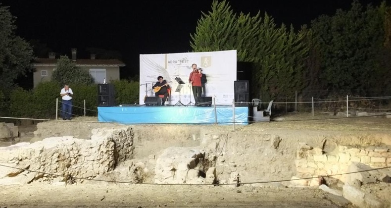 Balıkesir’de Uluslararası Adra Fest konserle başladı