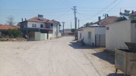 Savaştepe’de Doğalgaz Çalışmaları Sonrası Sokaklar Toz Toprak İçinde