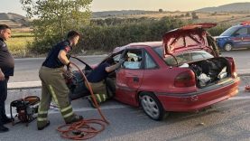 Balıkesir’de tek taraflı trafik kazasında 4 kişi yaralandı