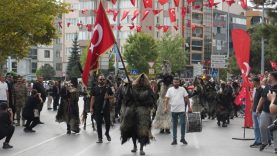 Balıkesir’in kurtuluşu törenlerinde tülütabaklar ilgi odağı oldu