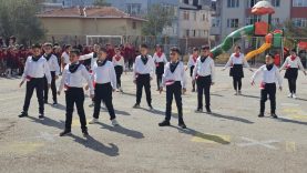 Bandırma’da İlköğretim haftası coşkuyla kutlandı